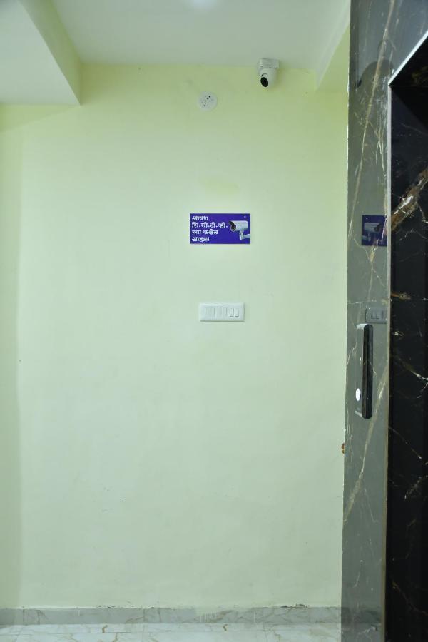 Hotel Kalika Residency Akalkot Kültér fotó